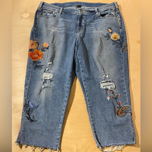 Lane Bryant Girlfriend Embroidered Blue Ankle Jeans 22R (IY) - Picture 1 of 10